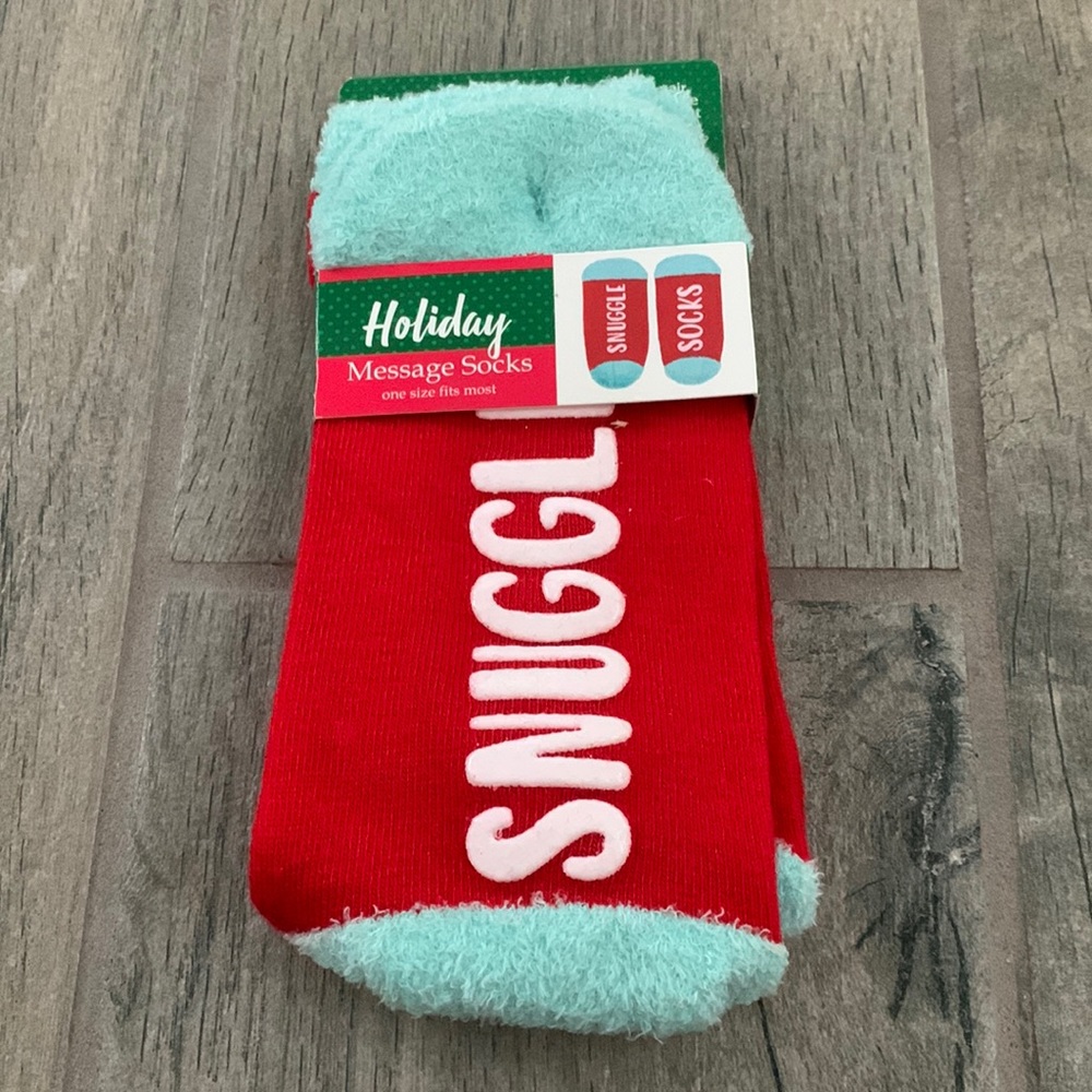 Snuggle socks NWT